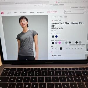 Lululemon Swiftly Tech Short-Sleeve Shirt 2.0 Hip Length